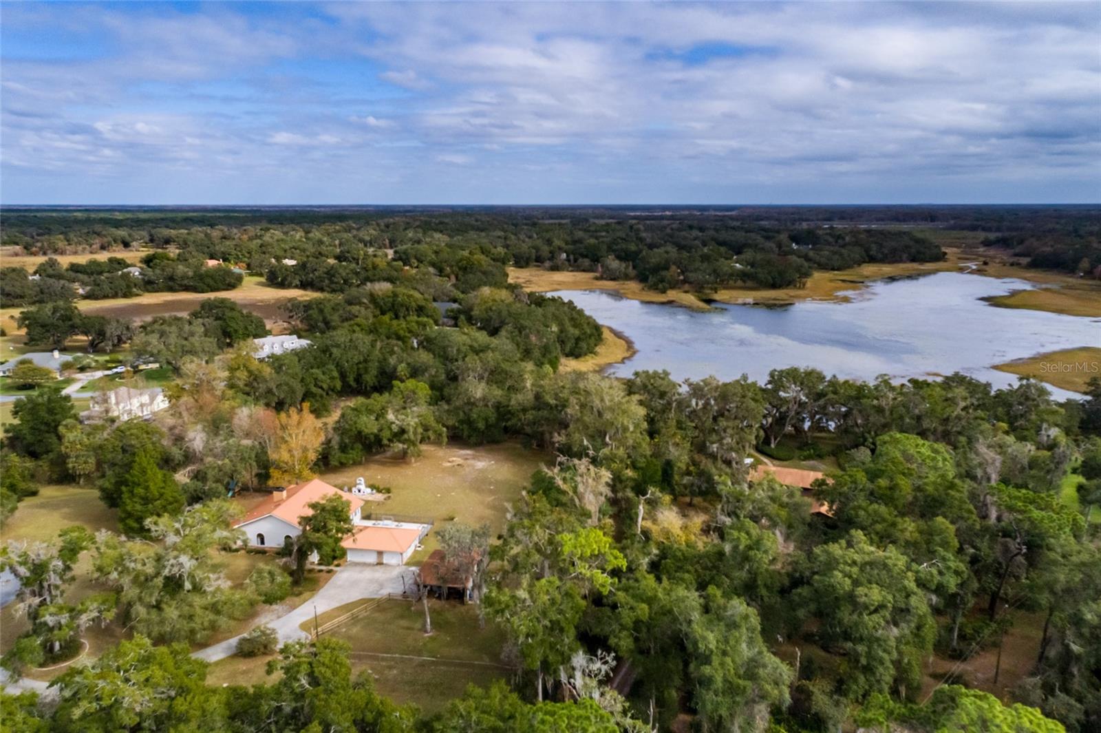 SWEETWATER POINTE - Residential