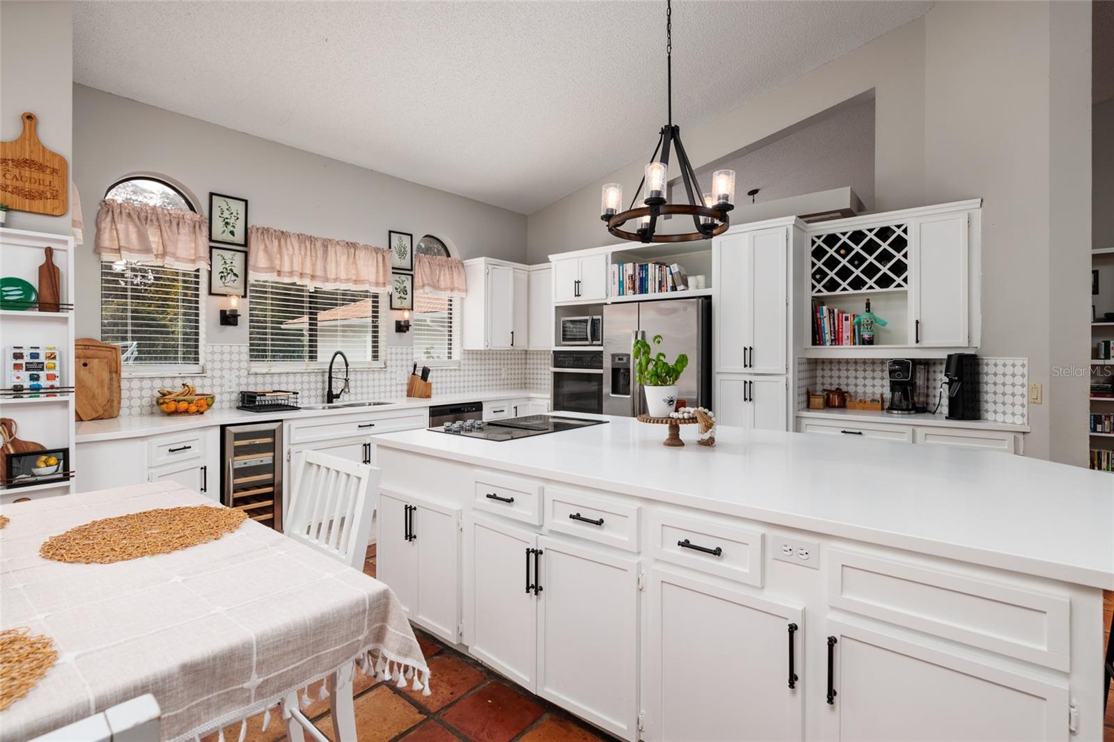 SWEETWATER POINTE - Residential