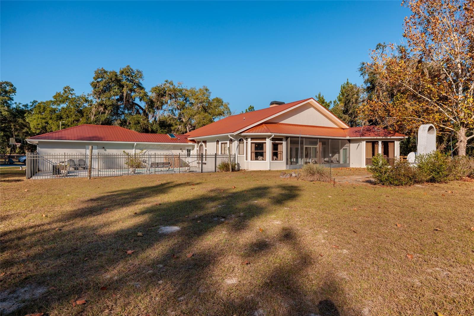 SWEETWATER POINTE - Residential