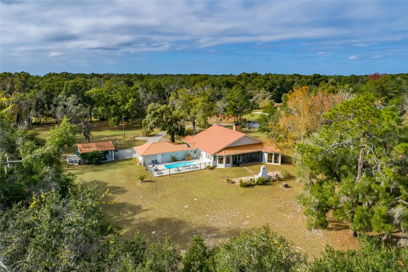 SWEETWATER POINTE - Residential