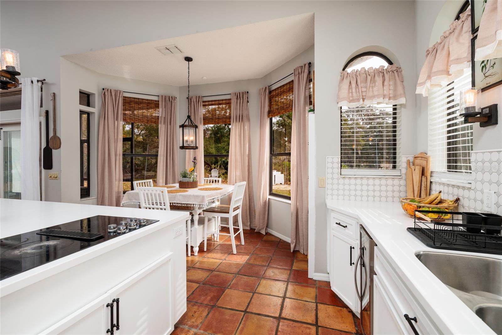 SWEETWATER POINTE - Residential