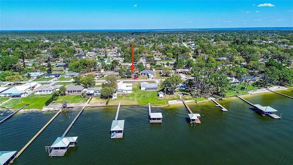 1557 LAKE CLAY DRIVE