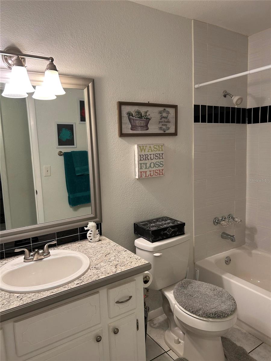 SYLVAN SHORES ESTATE SEC E - Residential