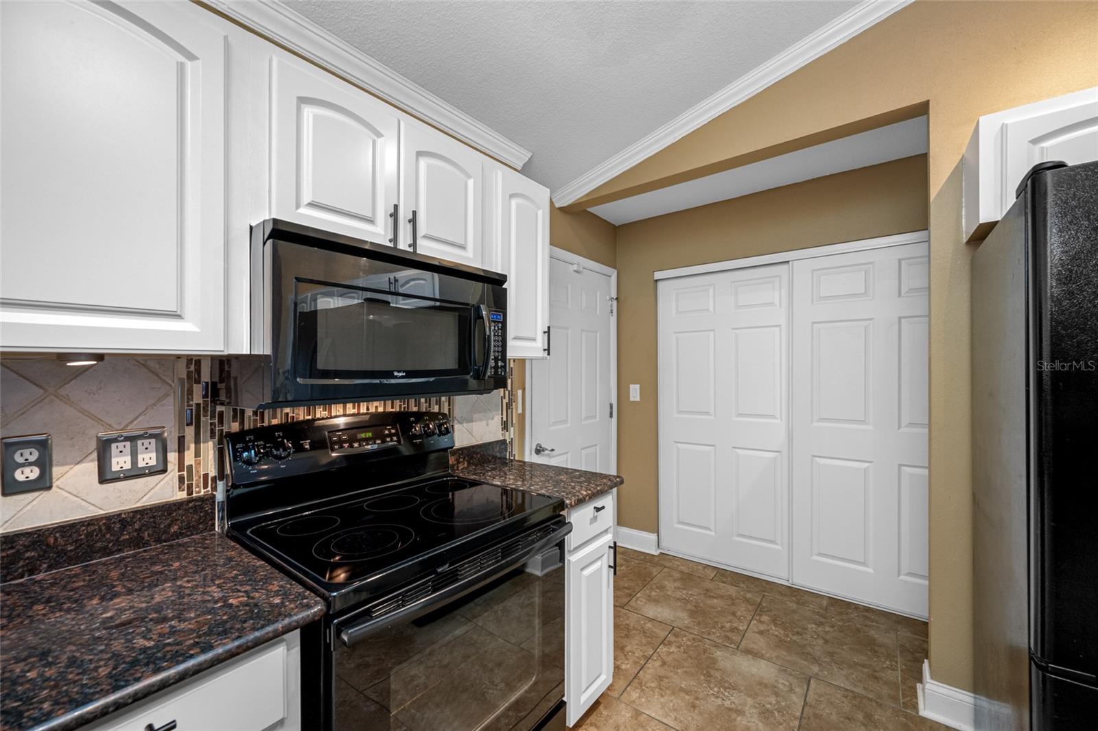 PINEBROOK ESTATES - Residential