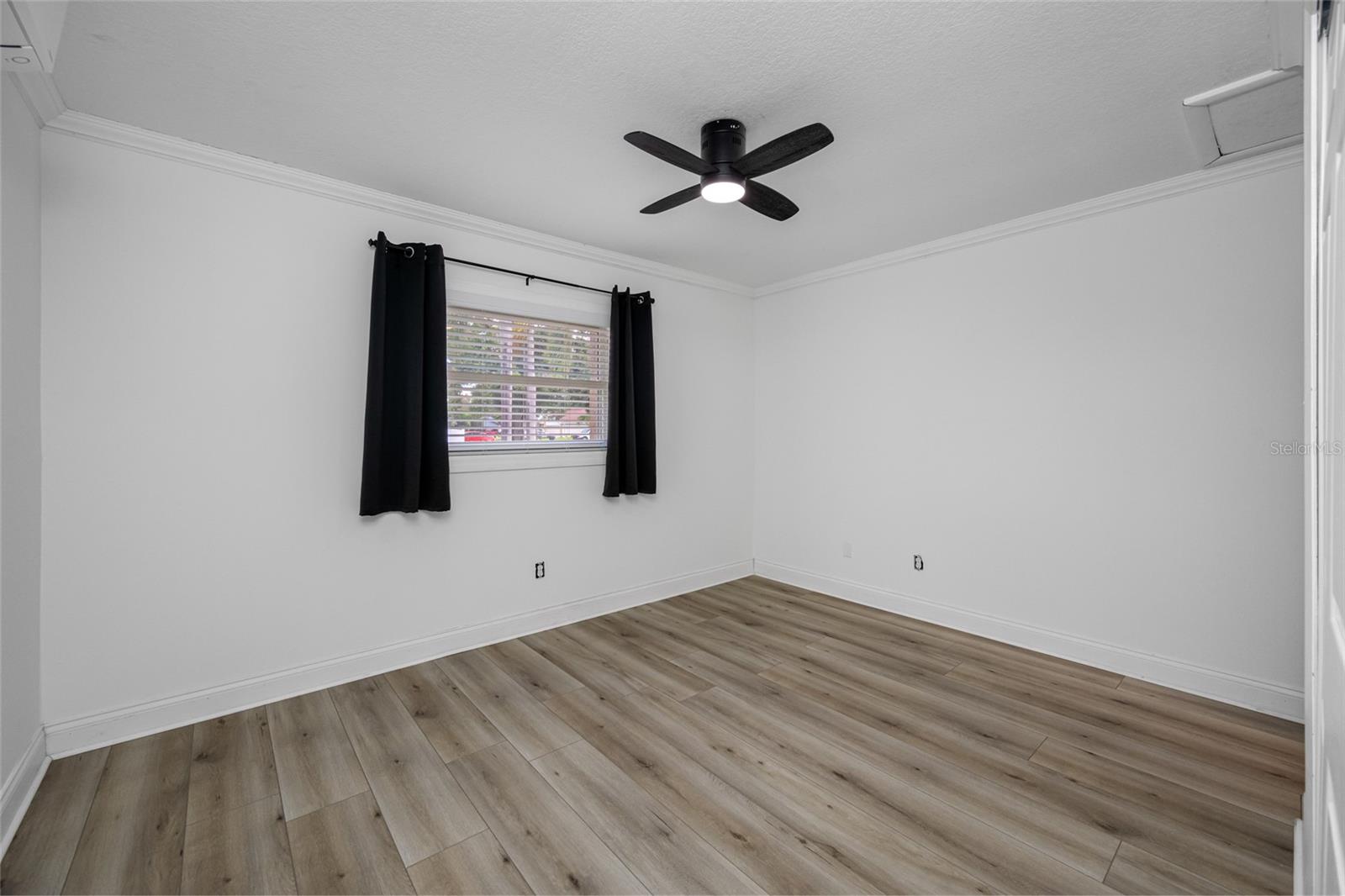 PINEBROOK ESTATES - Residential