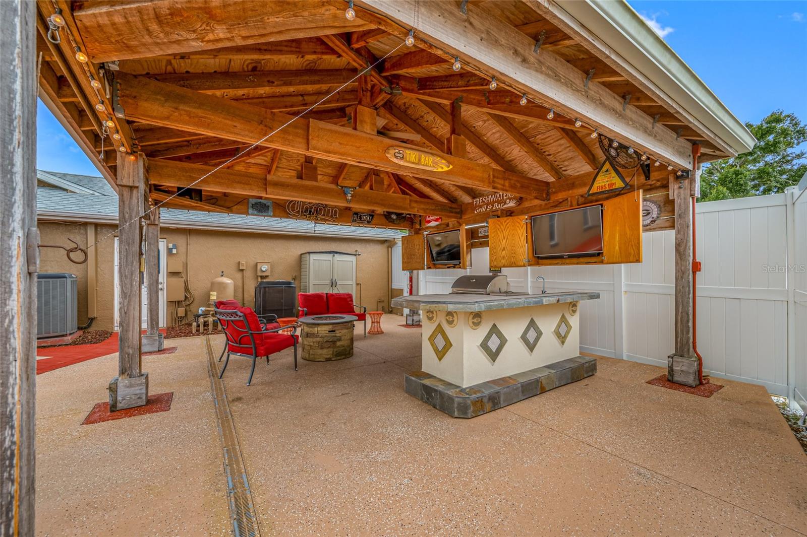 PINEBROOK ESTATES - Residential