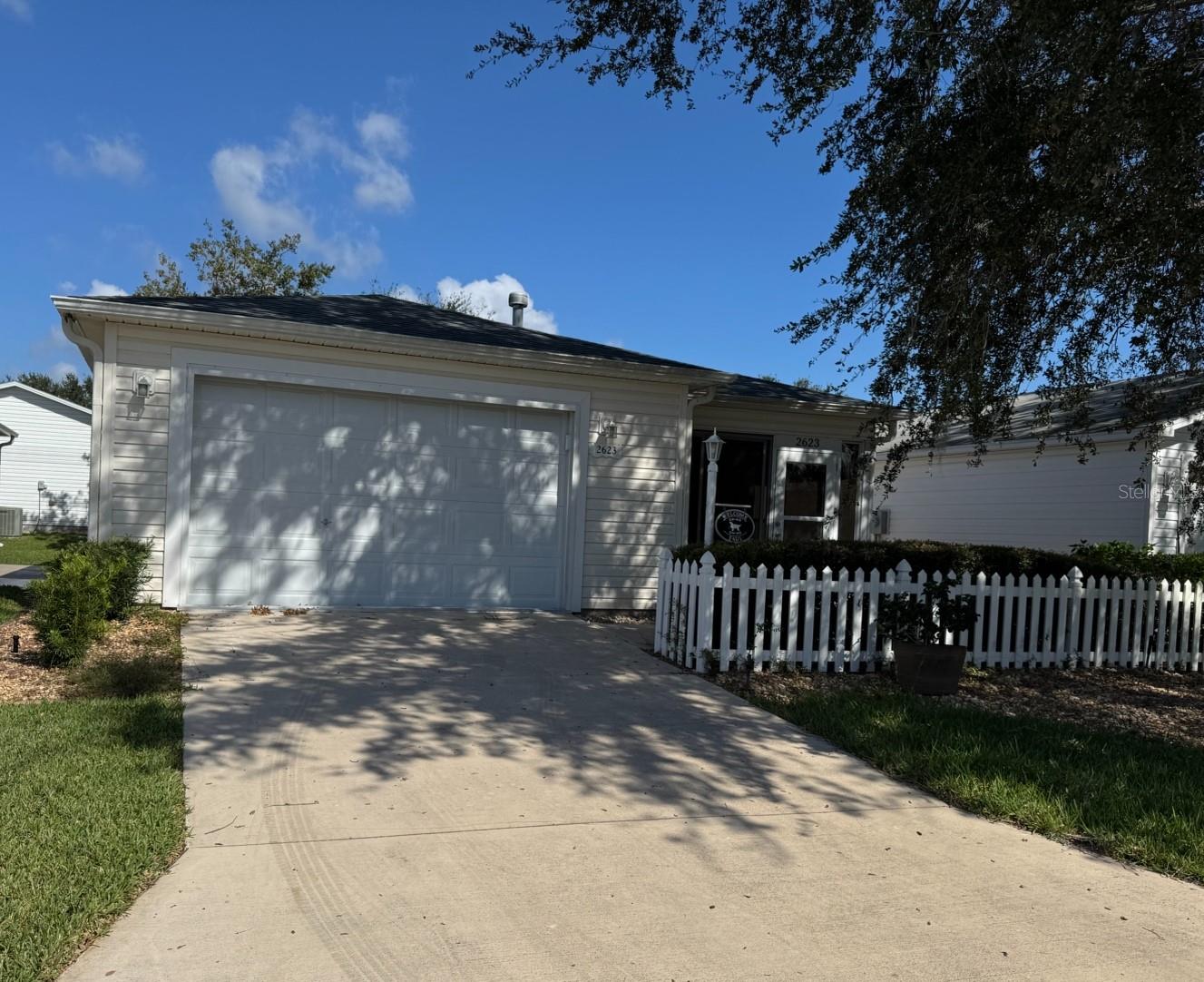 Furnished 2/2 Colony Patio Villain the Village of Belvedere. Close proximity to all of the shopping, banking, restaurants on 466 PLUS the Recreational Facilities. Golf & Lake Sumter Landing a golf cart ride away! Open Plan Living Area, Sliders leading onto the extended side Pation with electric awning, perfect for grilling. LONG TERM RENTAL ONLY.
