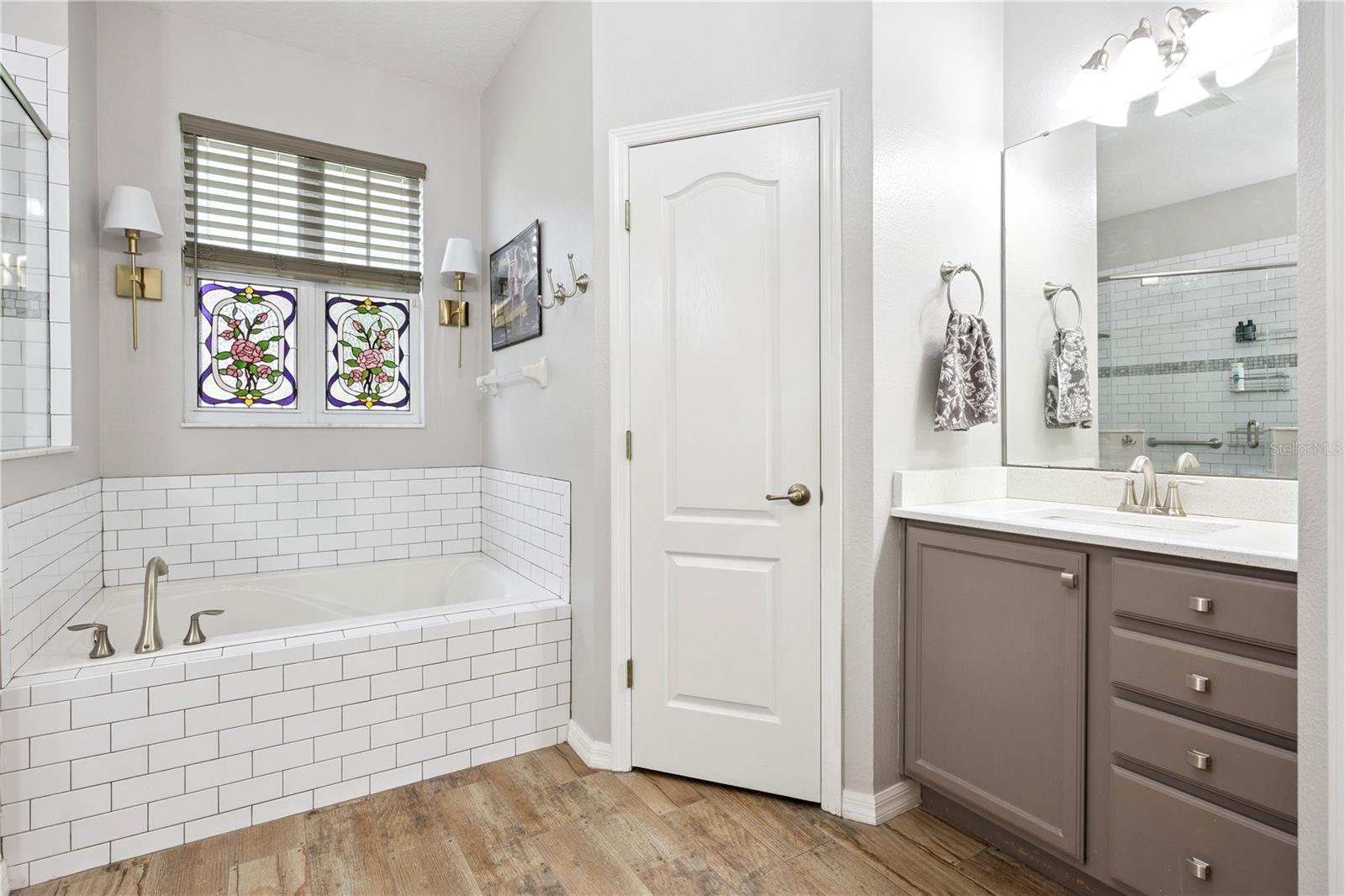 WESTGATE PH II - Residential