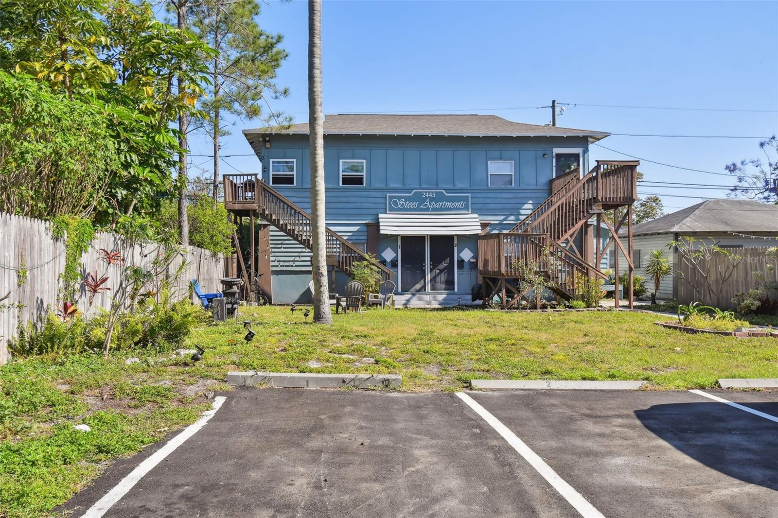 ST PETERSBURG INVESTMENT CO SUB - Residential Lease