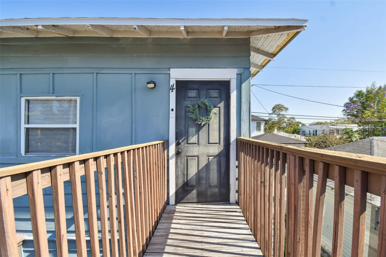 ST PETERSBURG INVESTMENT CO SUB - Residential Lease