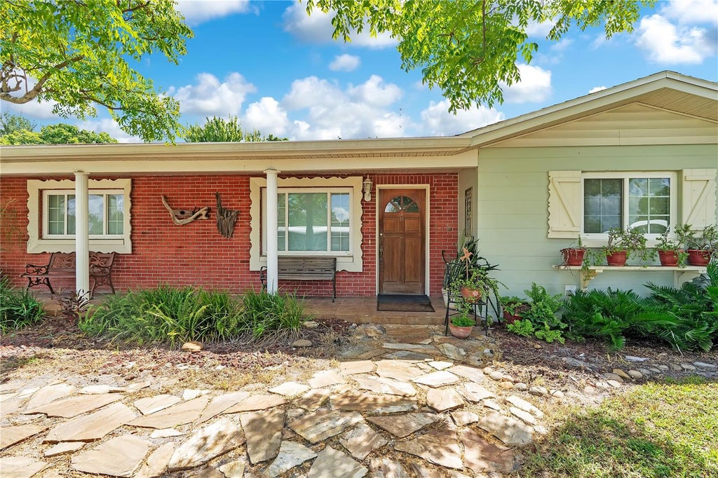 Photo of 5321 Sumerset Street, Orlando, FL 32810 (MLS # O6437289)