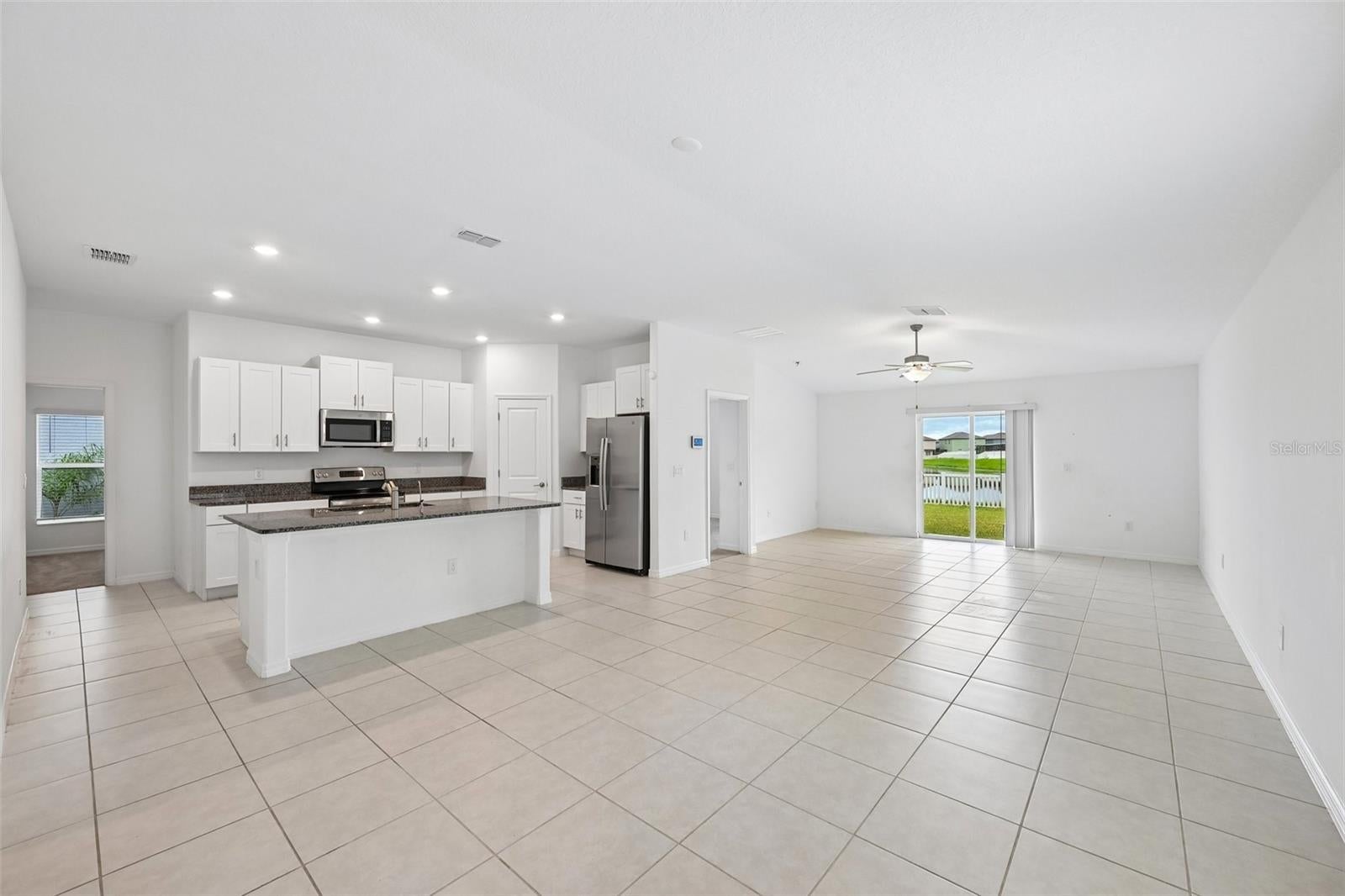 5517 BLUE AZURE DRIVE