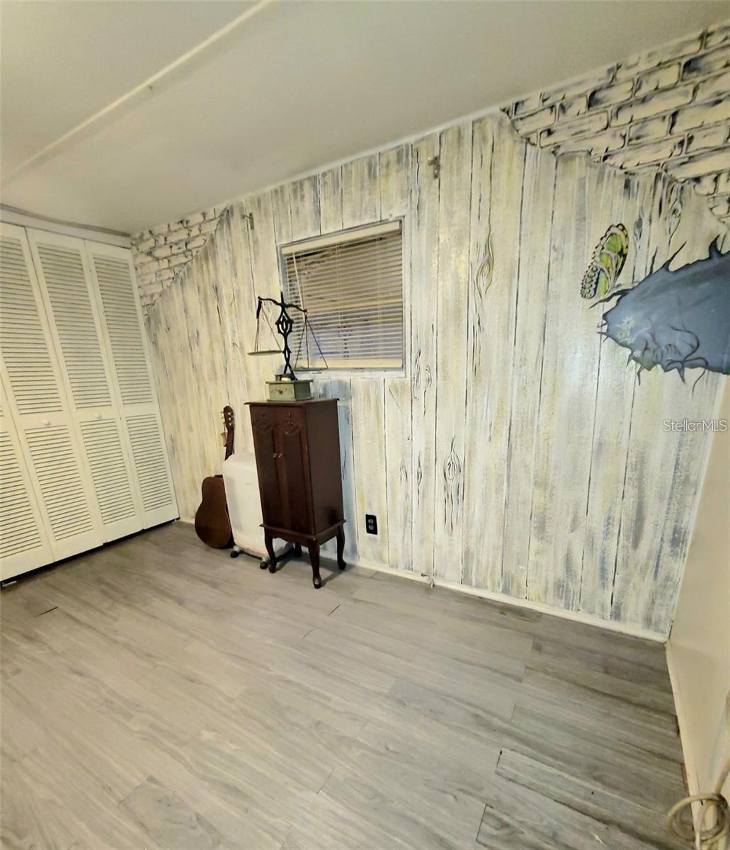 DIXIE GROVES ESTATES - Residential