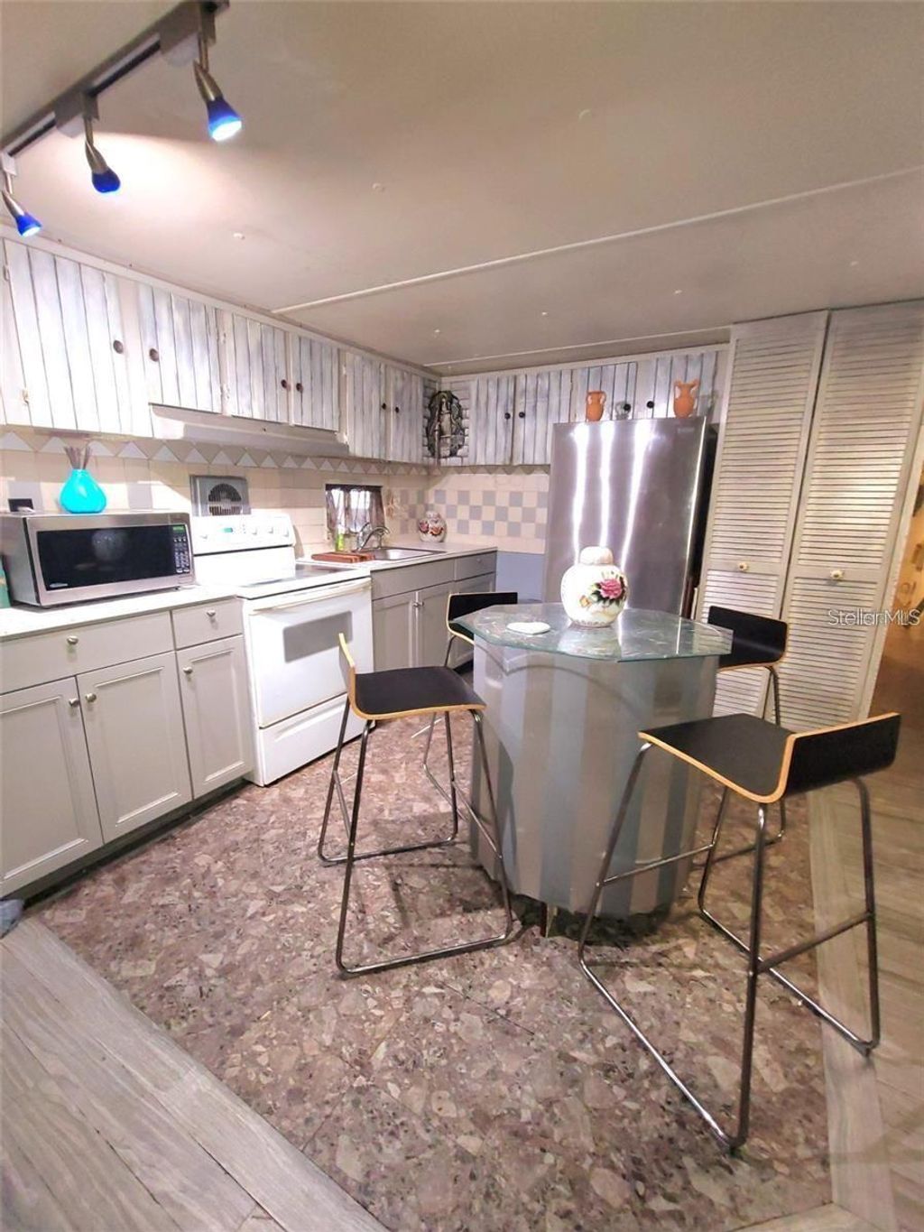 Photo of 1834 Viceroy Lane, Holiday, FL 34690 (MLS # W7879443)