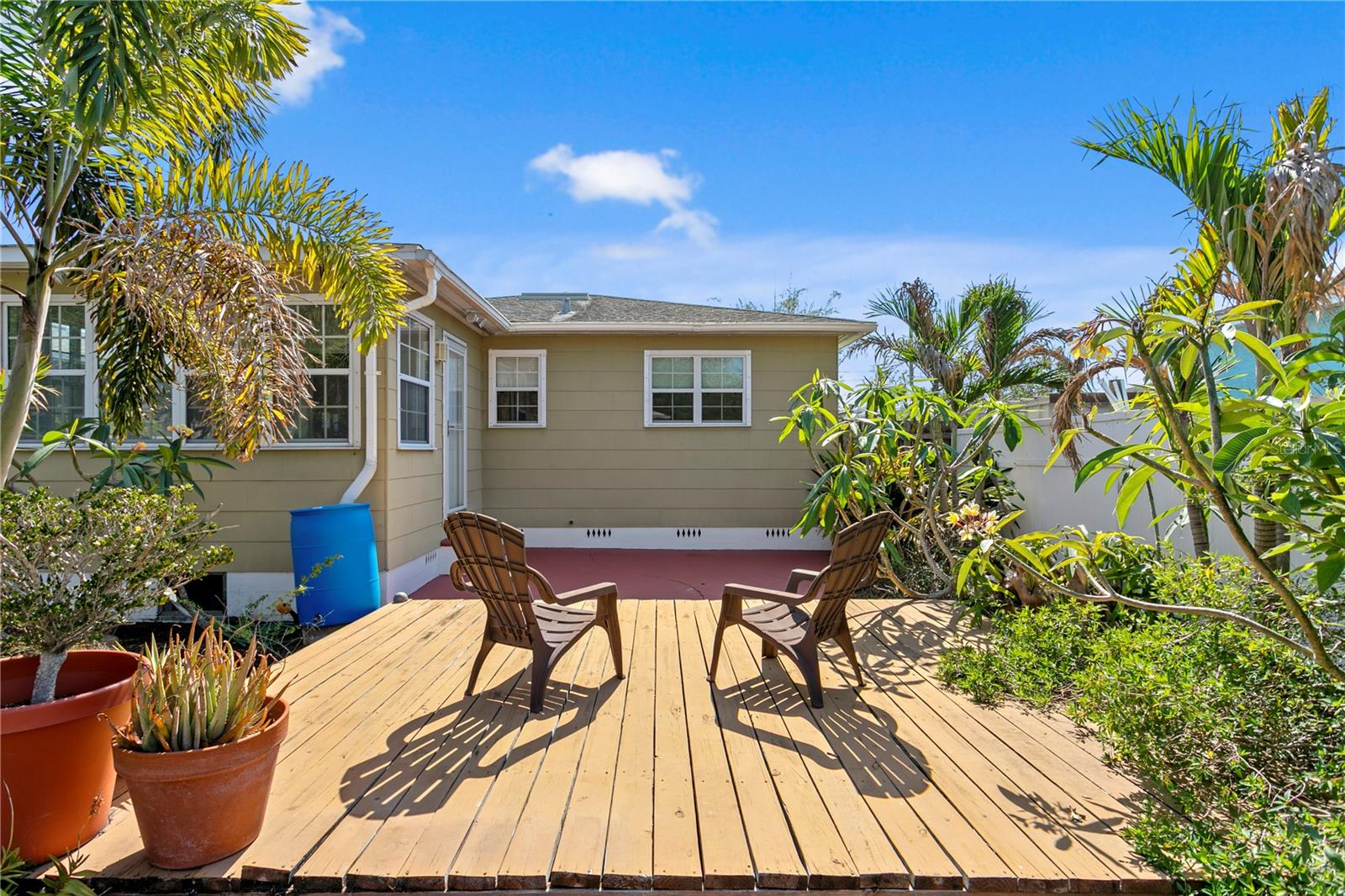 FAIRFIELD VIEW - Residential