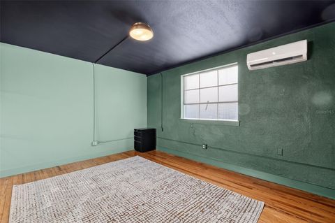 Tiny photo for 103 S 2nd Street #8, Leesburg, FL 34748 (MLS # G5108653)