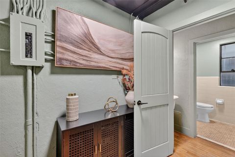 Tiny photo for 103 S 2nd Street #8, Leesburg, FL 34748 (MLS # G5108653)