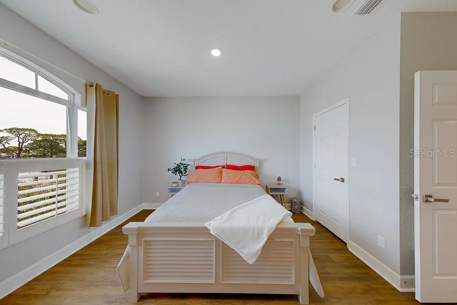 POINTE ALEXIS NORTH PH II - Residential