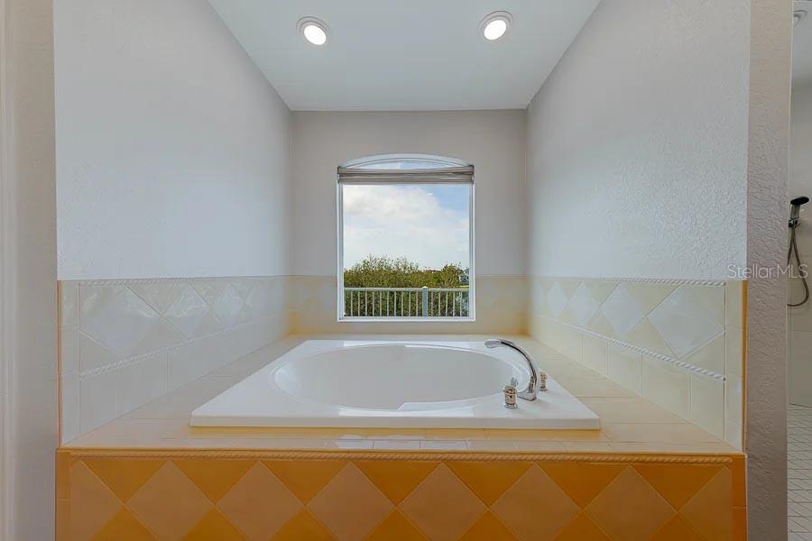 POINTE ALEXIS NORTH PH II - Residential