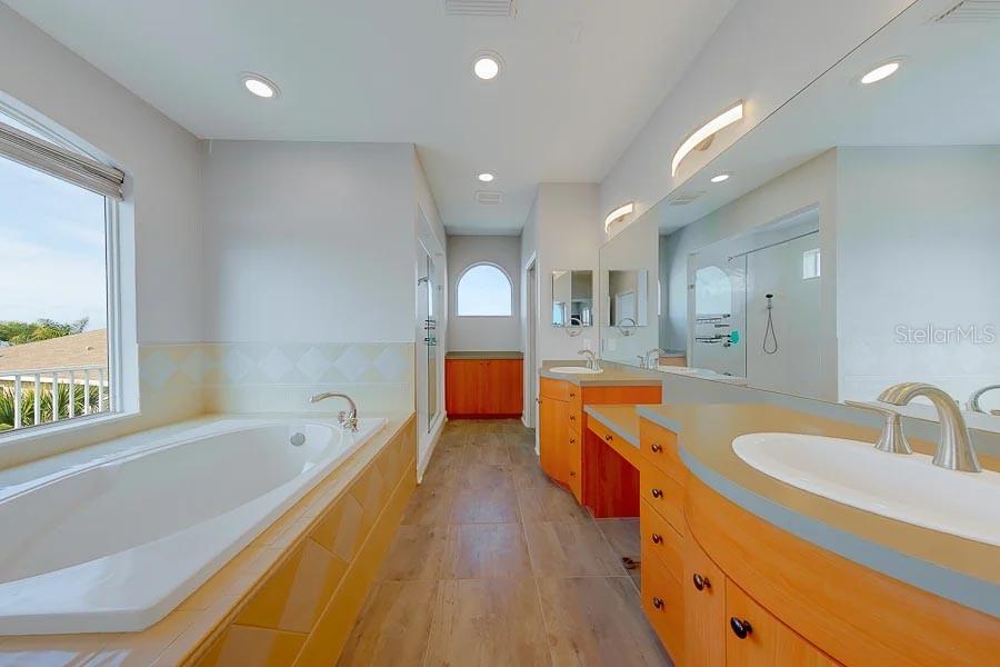 POINTE ALEXIS NORTH PH II - Residential