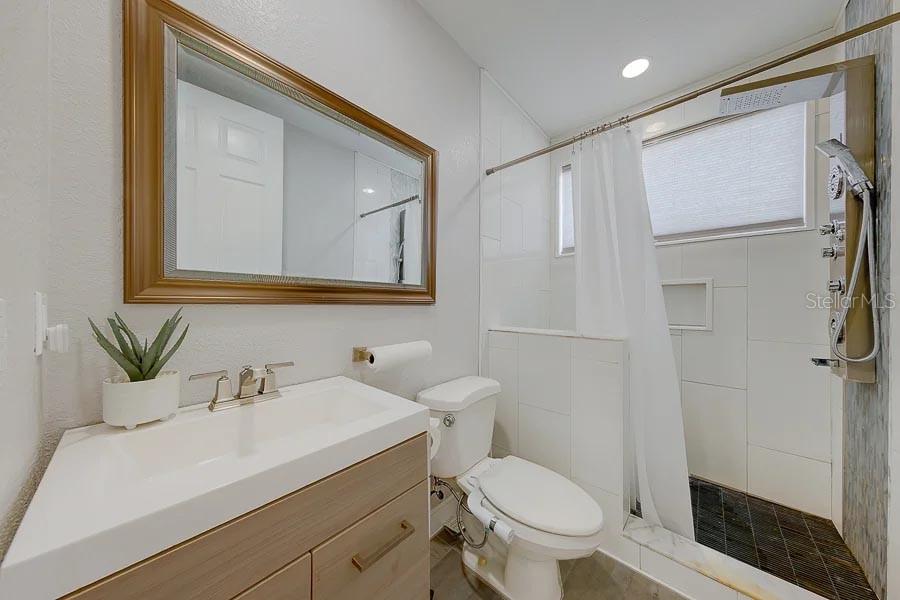 POINTE ALEXIS NORTH PH II - Residential