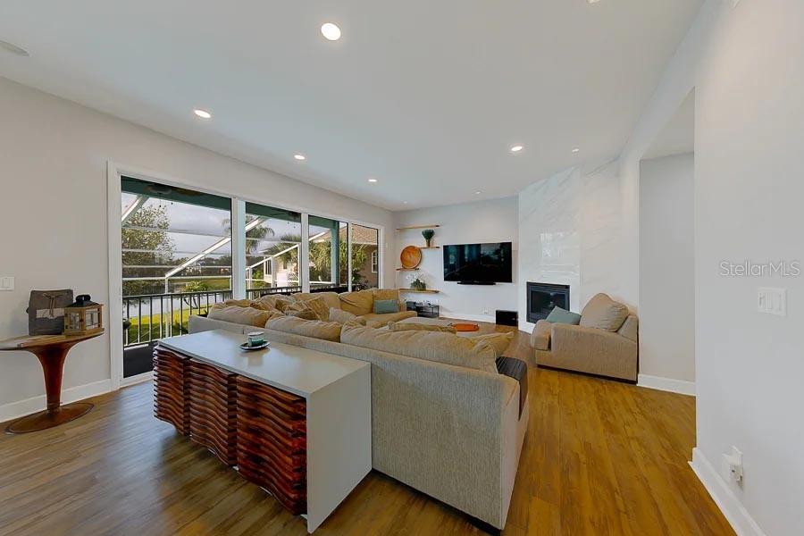 POINTE ALEXIS NORTH PH II - Residential