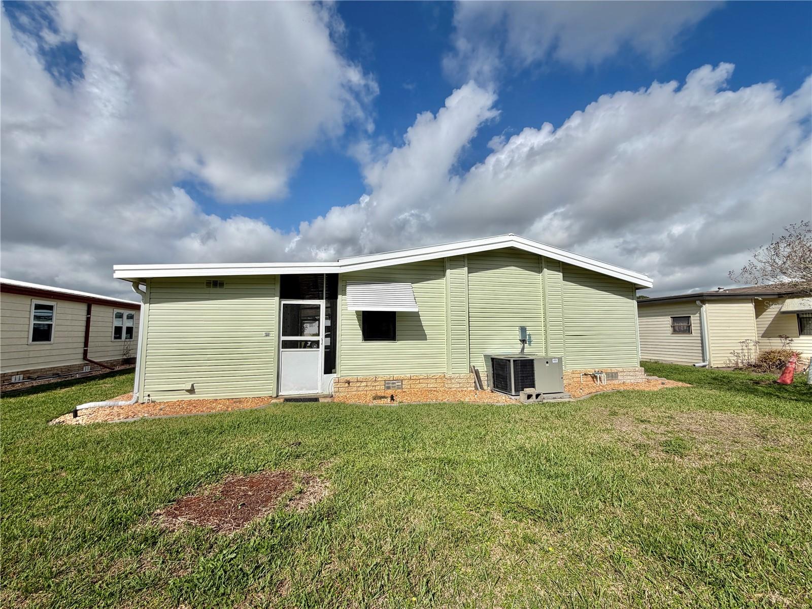 HAWTHORNE/LEESBURG - Residential