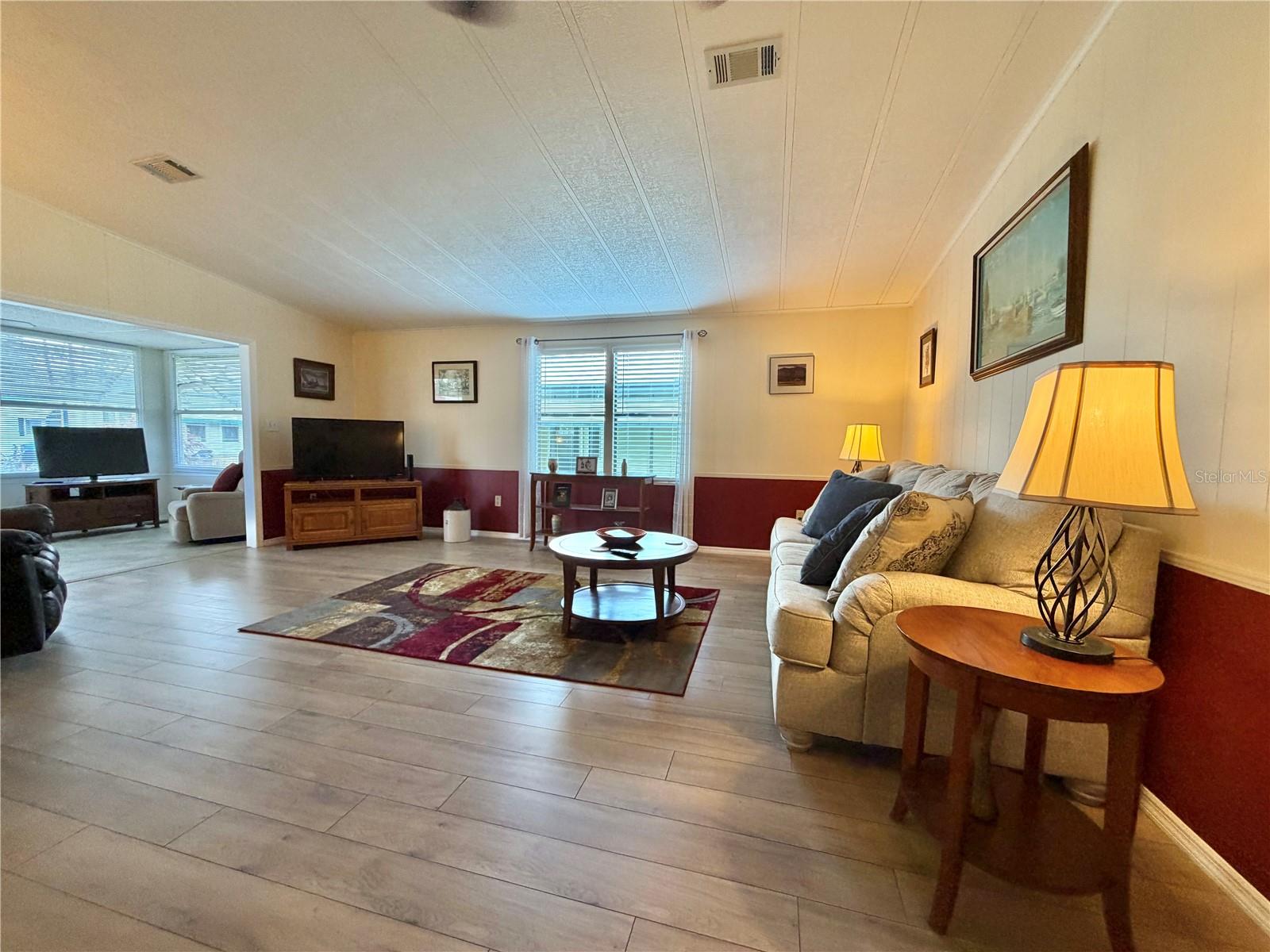 HAWTHORNE/LEESBURG - Residential