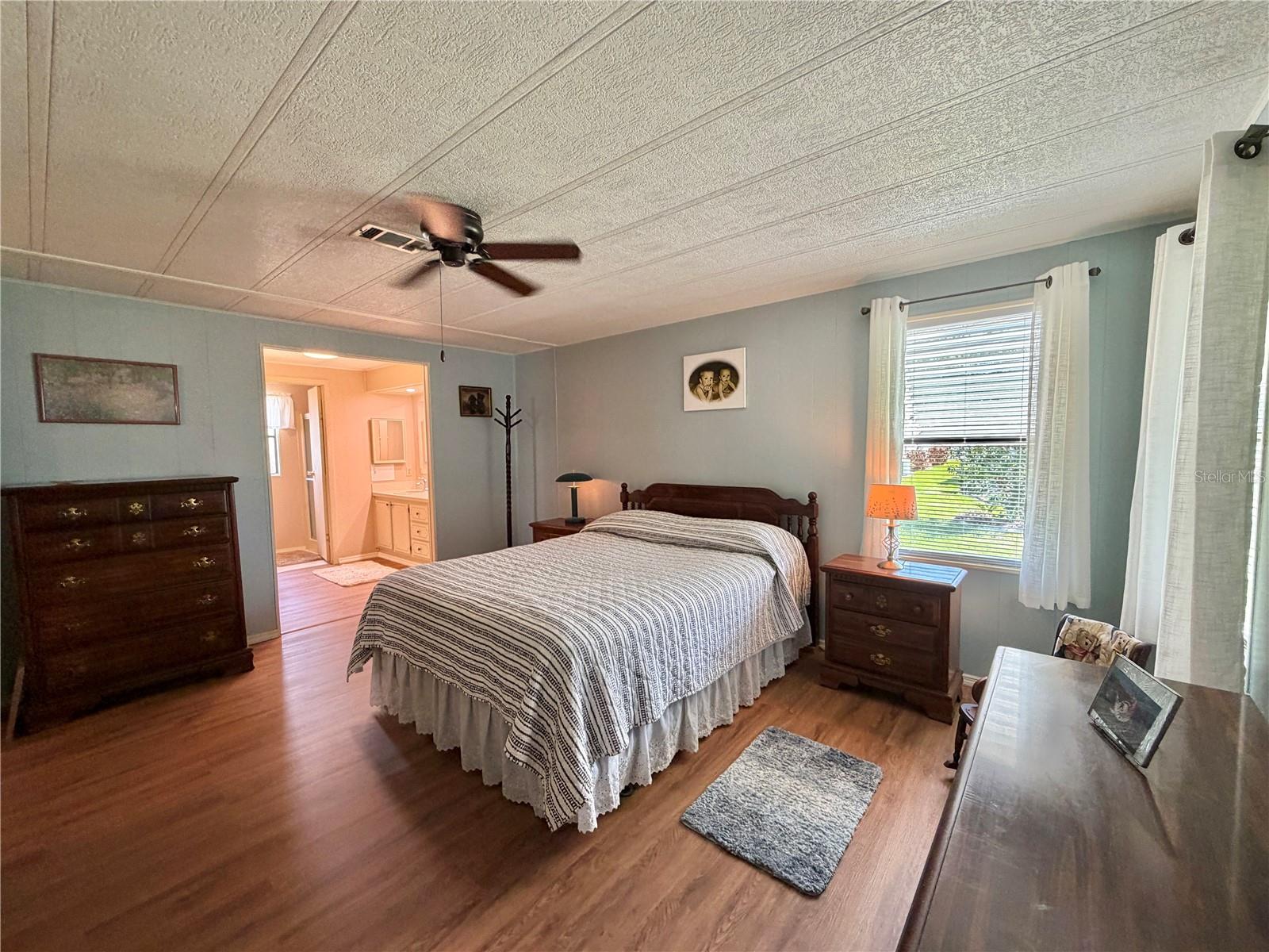 HAWTHORNE/LEESBURG - Residential