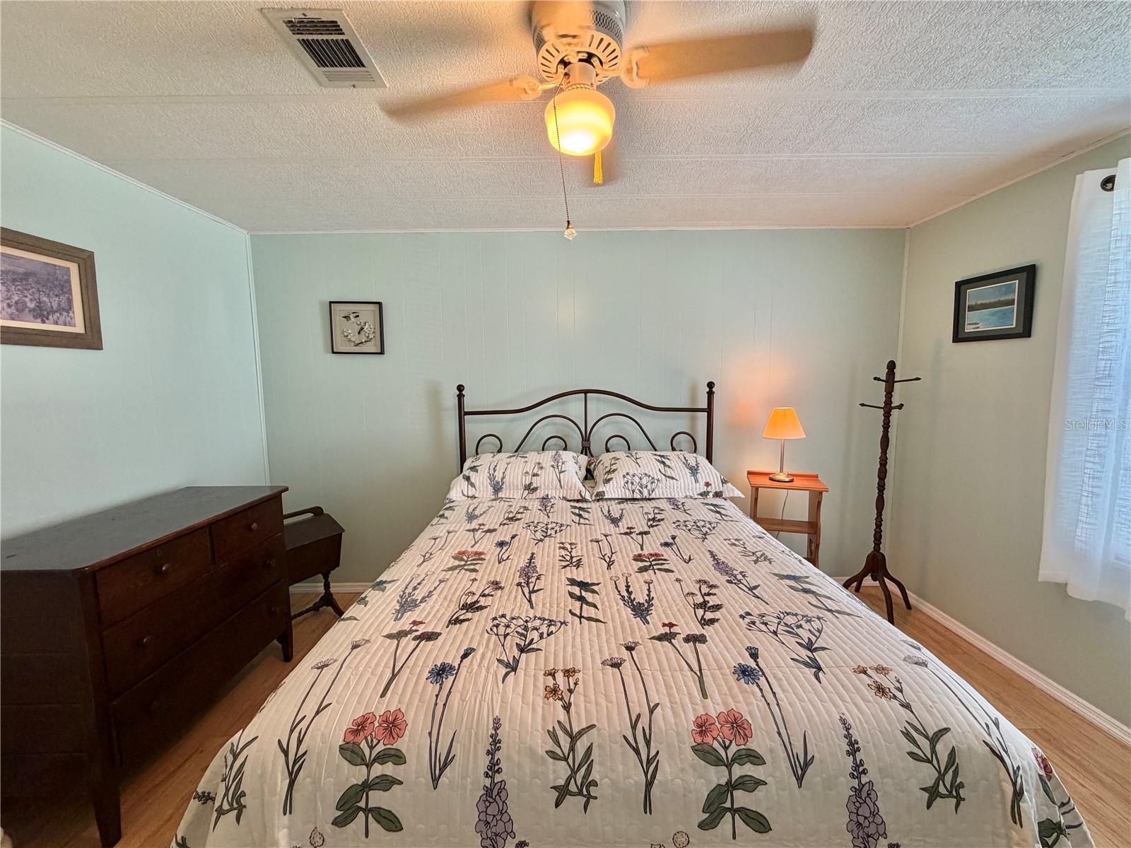 HAWTHORNE/LEESBURG - Residential