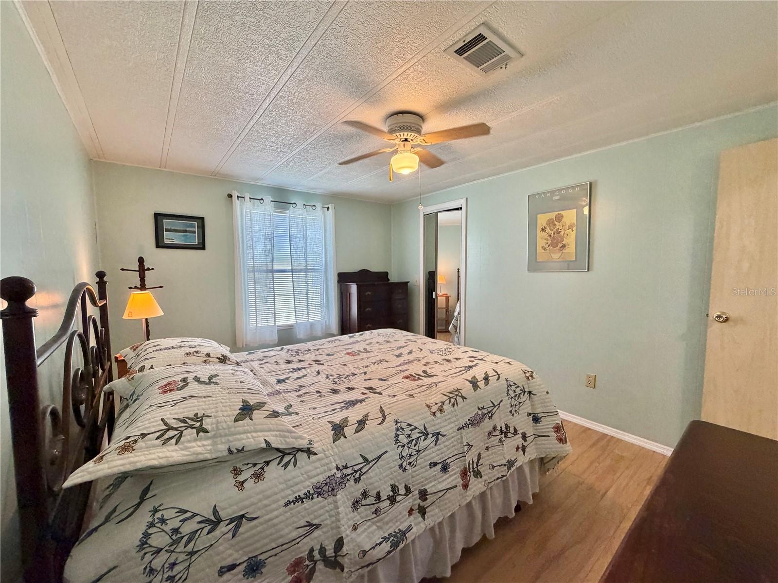 HAWTHORNE/LEESBURG - Residential