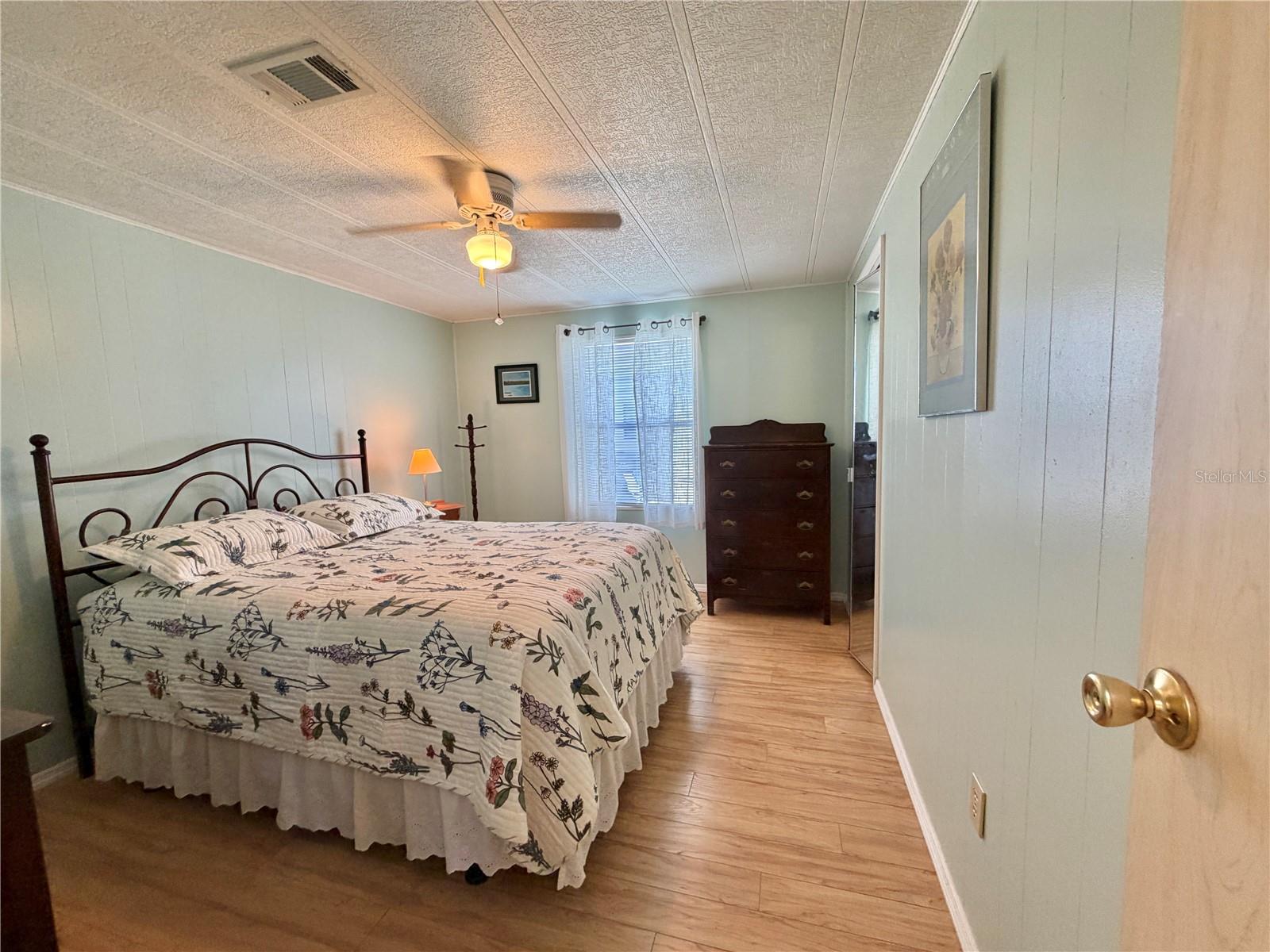 HAWTHORNE/LEESBURG - Residential