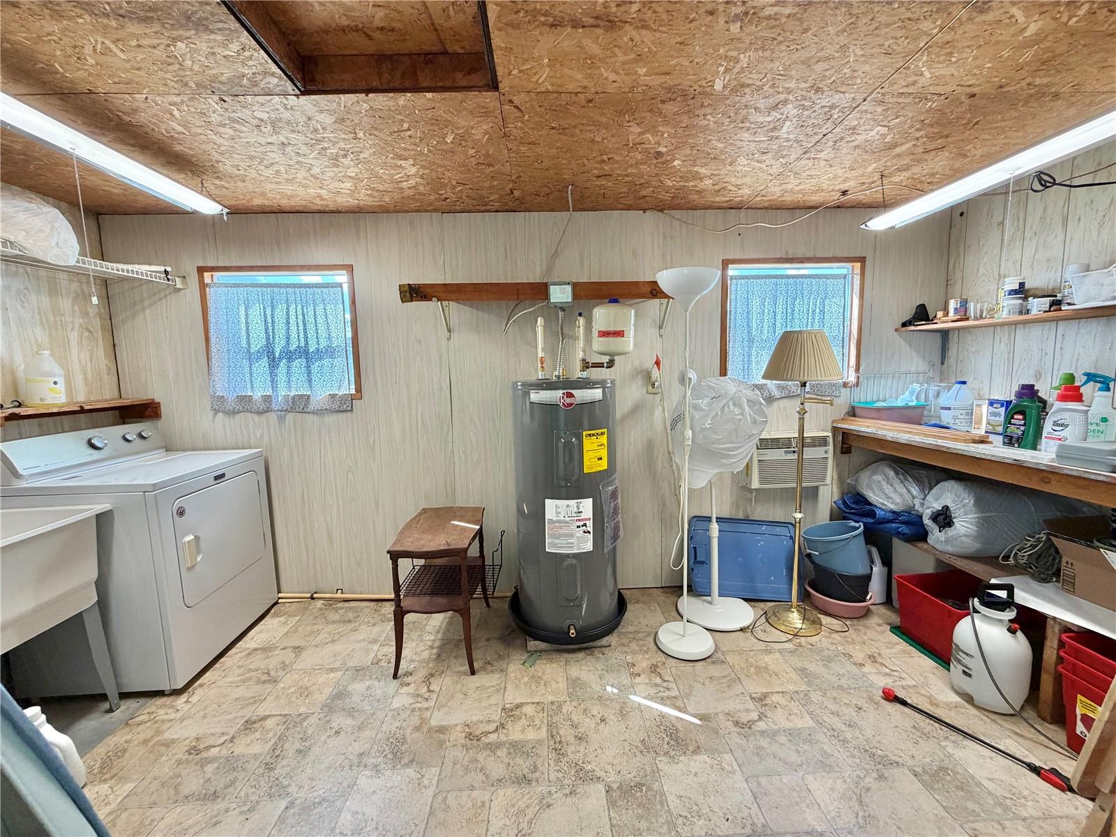 HAWTHORNE/LEESBURG - Residential