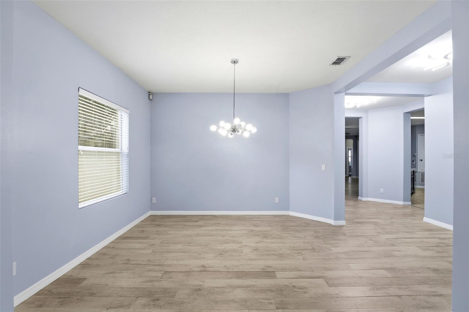 1632 BLUE GRASS BLVD