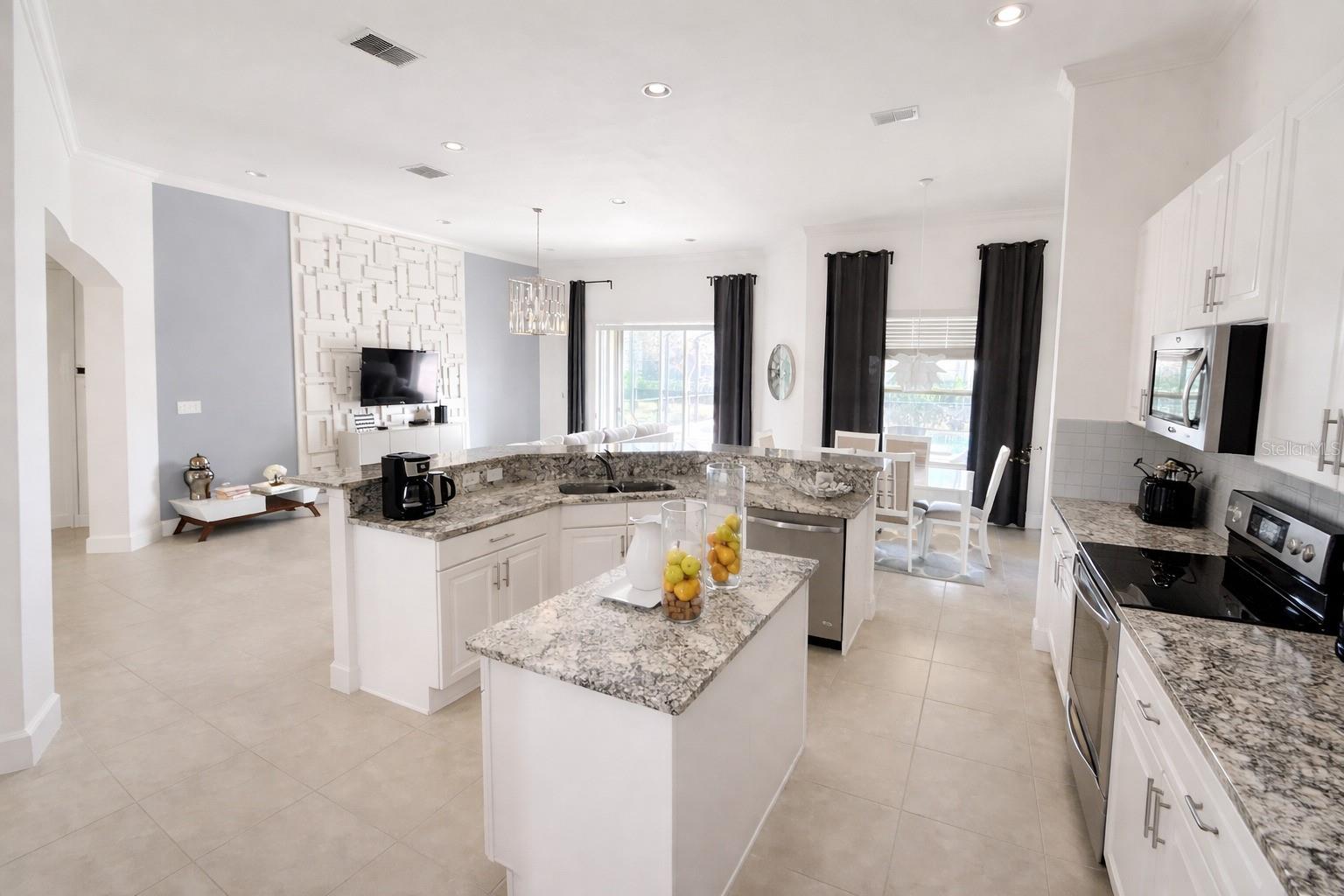 OAKMONT PH 01 - Residential