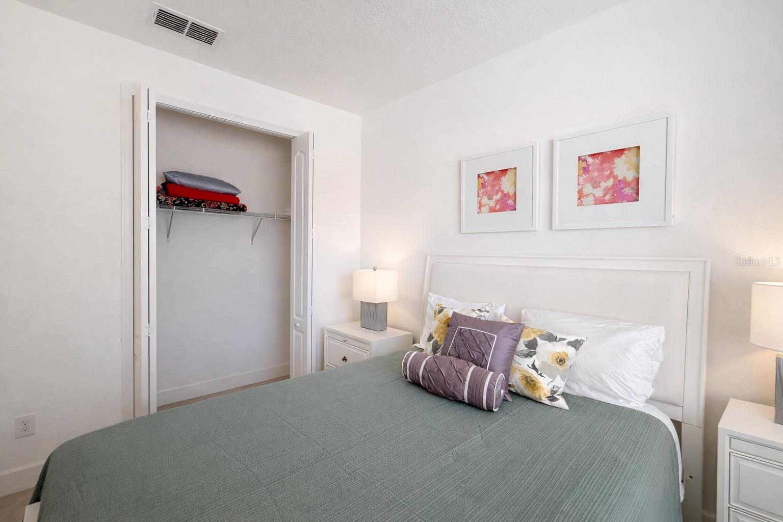 OAKMONT PH 01 - Residential