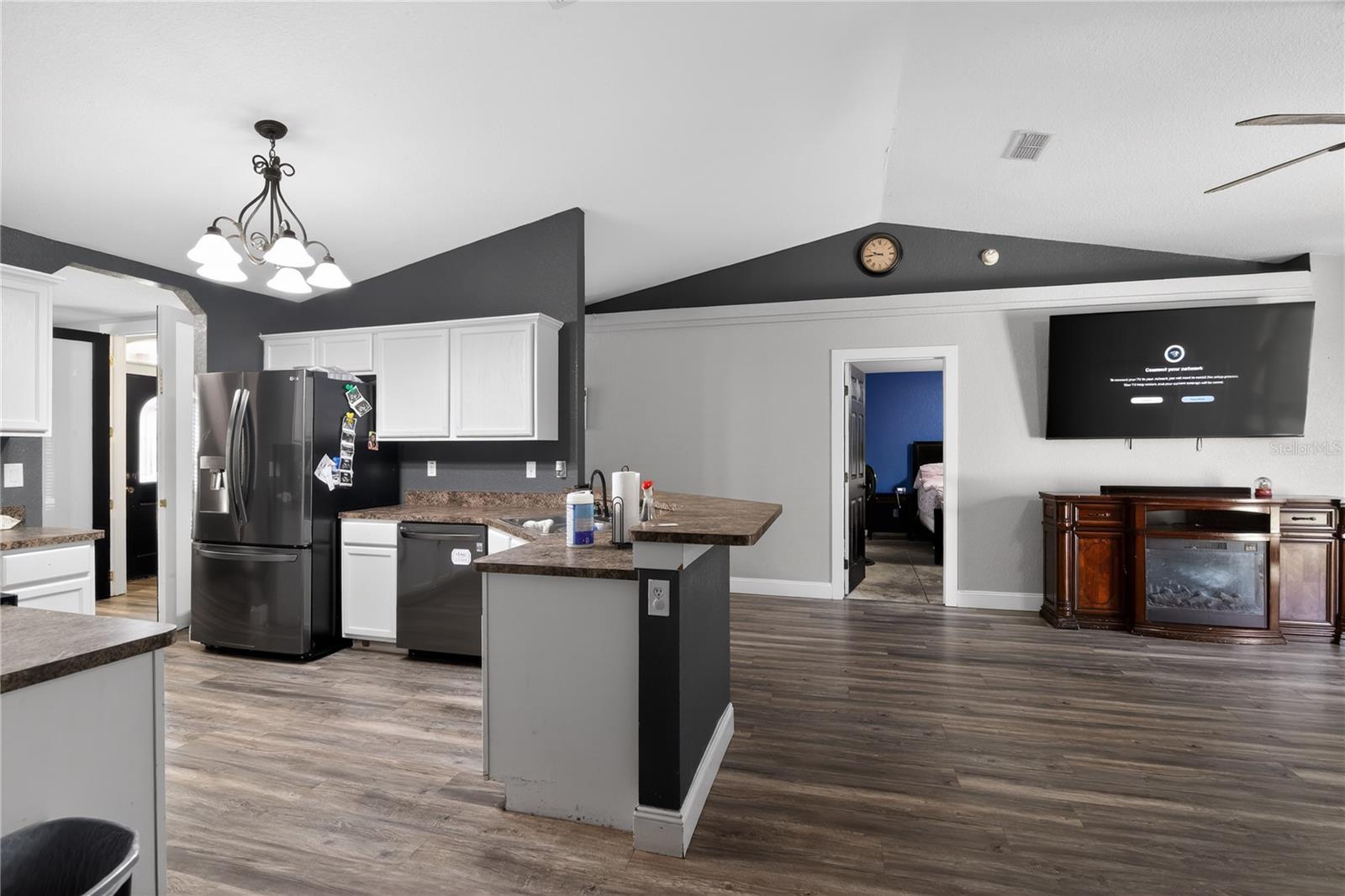 SILVER SPGS SHORES UN 21 - Residential