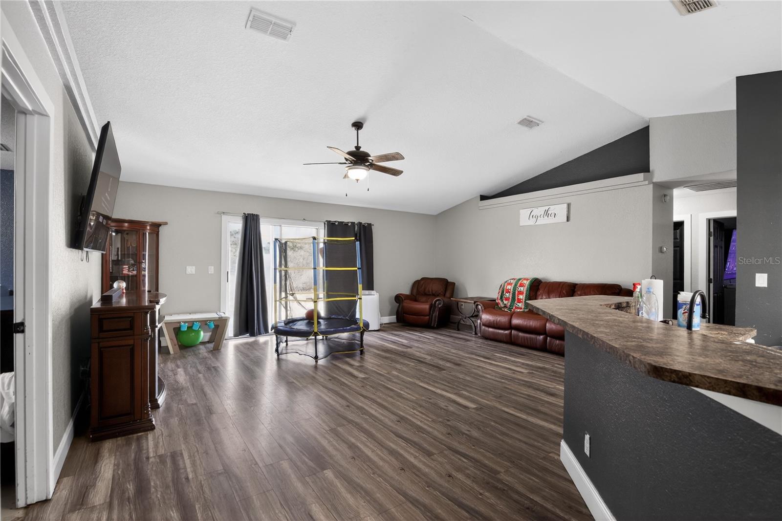 SILVER SPGS SHORES UN 21 - Residential