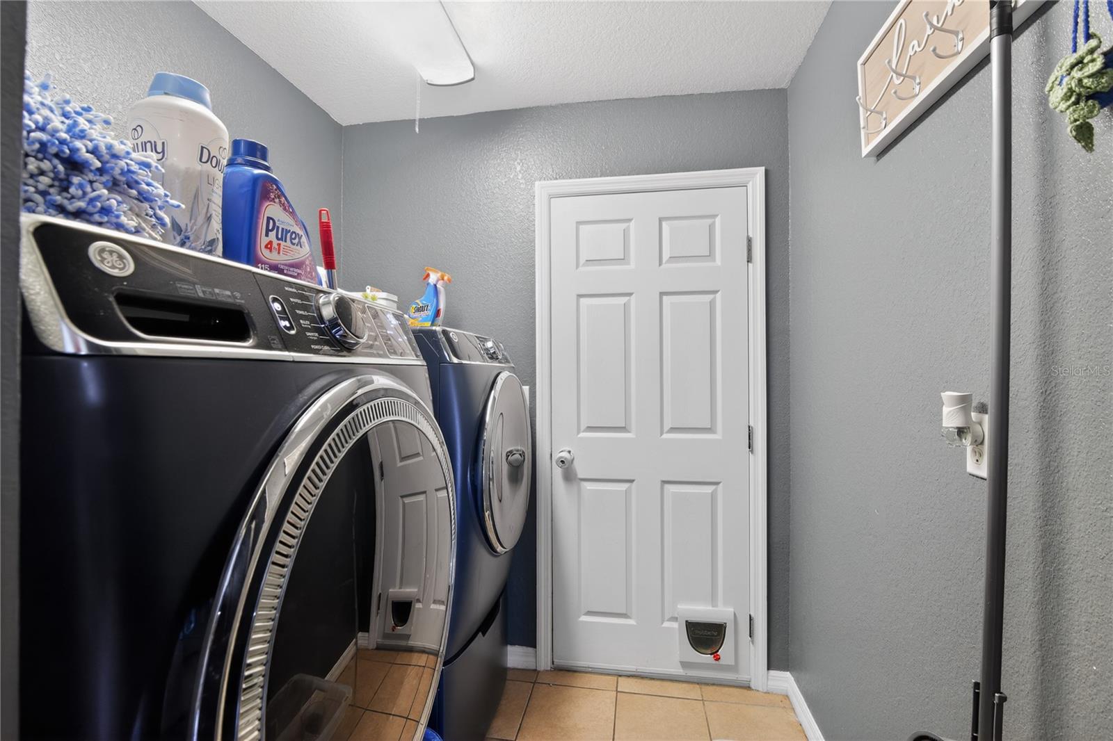 SILVER SPGS SHORES UN 21 - Residential