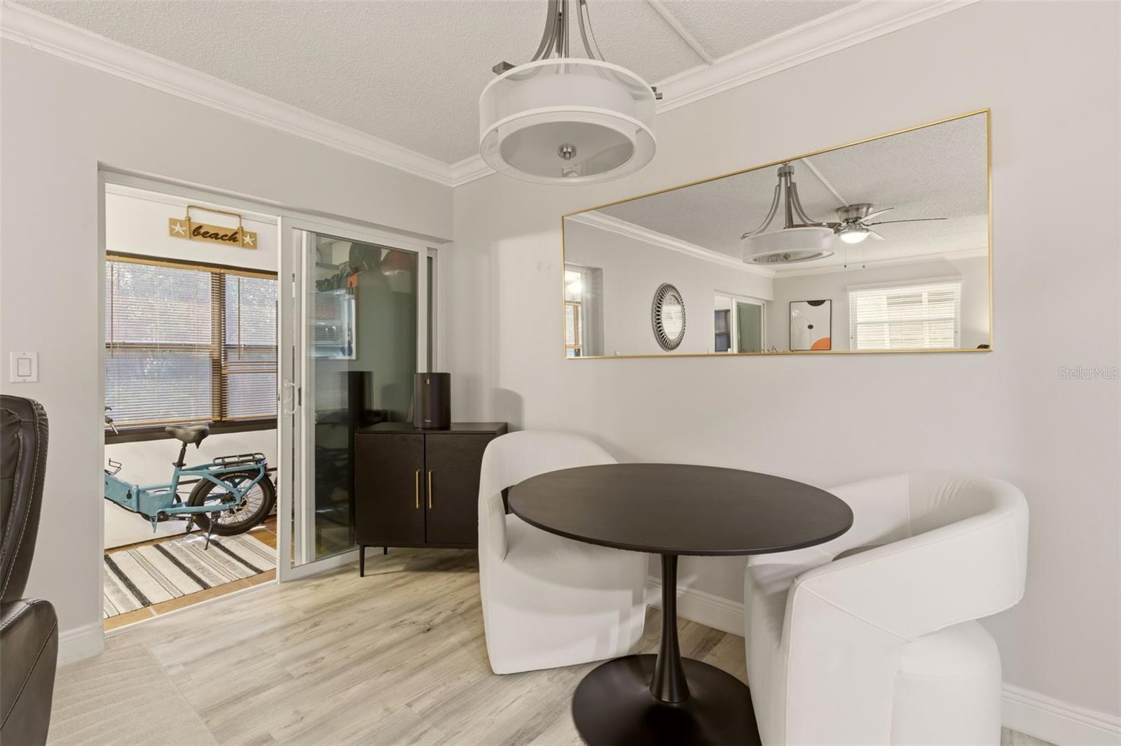 LAKESIDE CONDO APTS - Residential