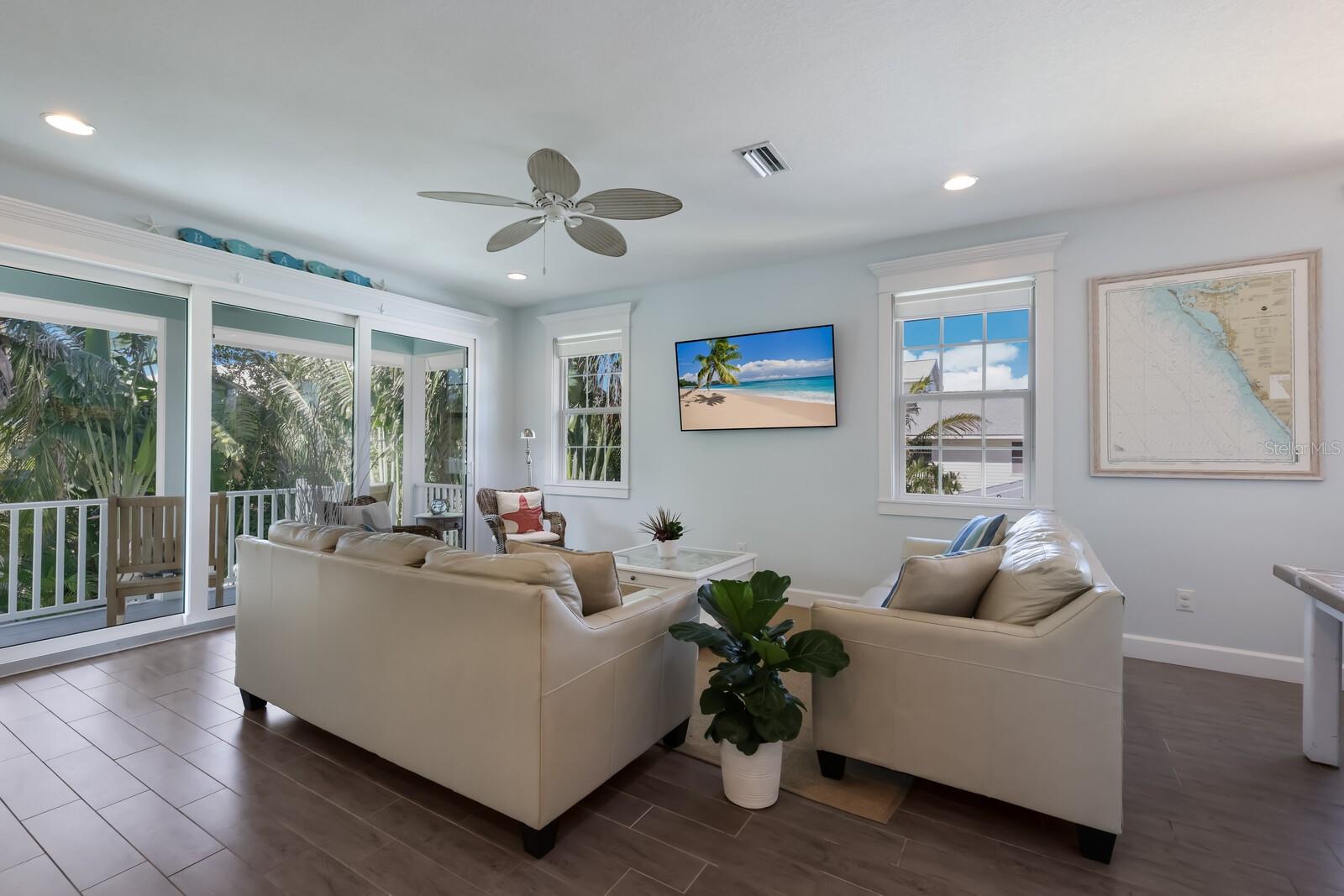 SHORE ACRES RESUBDIVIDED - Residential