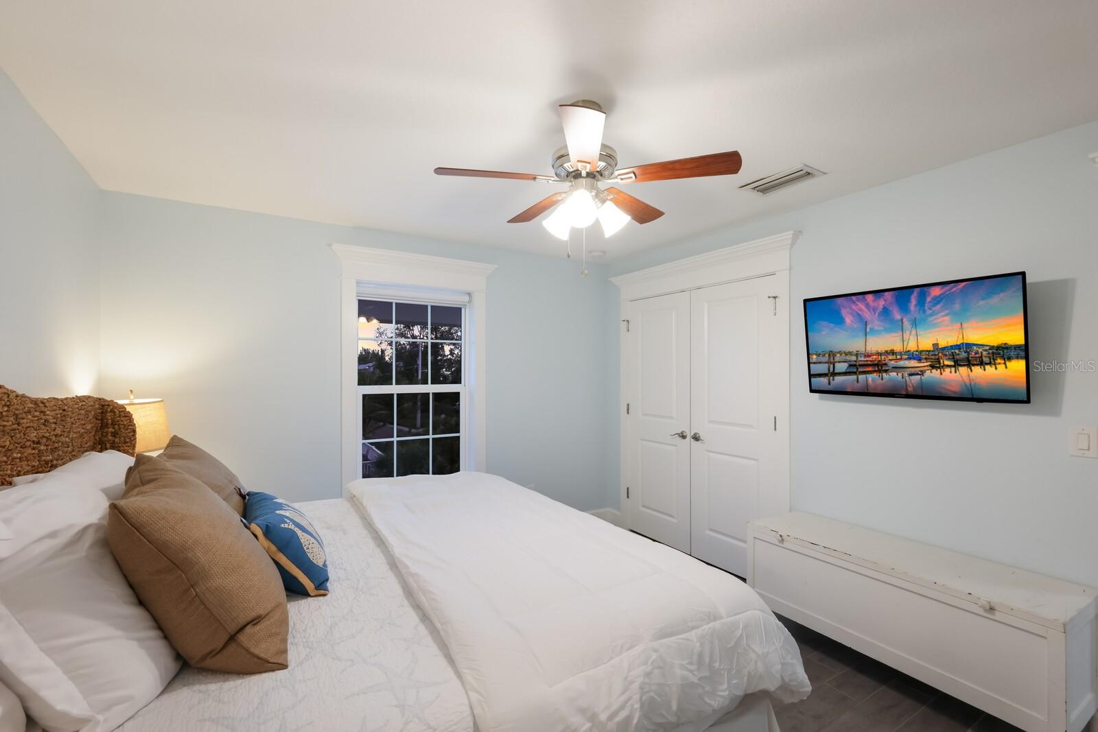 SHORE ACRES RESUBDIVIDED - Residential