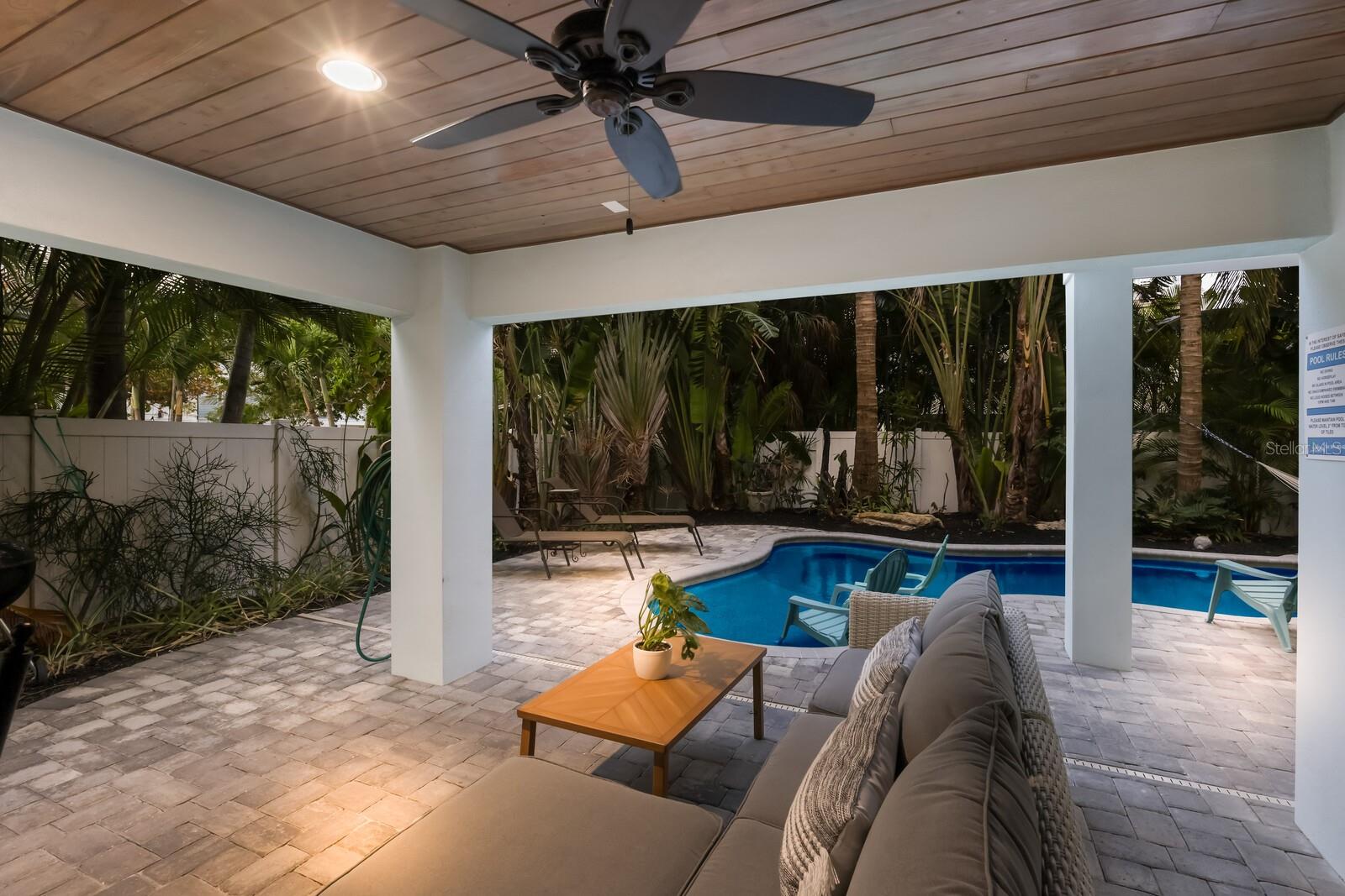 SHORE ACRES RESUBDIVIDED - Residential