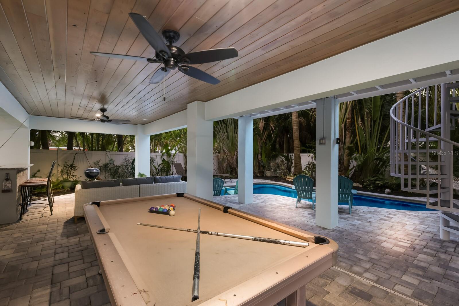 SHORE ACRES RESUBDIVIDED - Residential