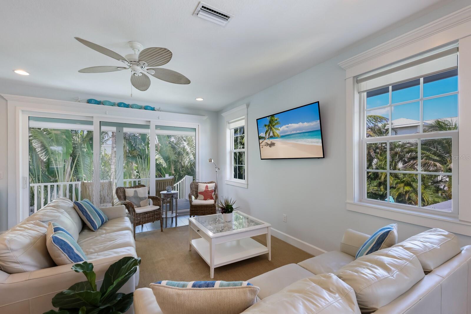 SHORE ACRES RESUBDIVIDED - Residential