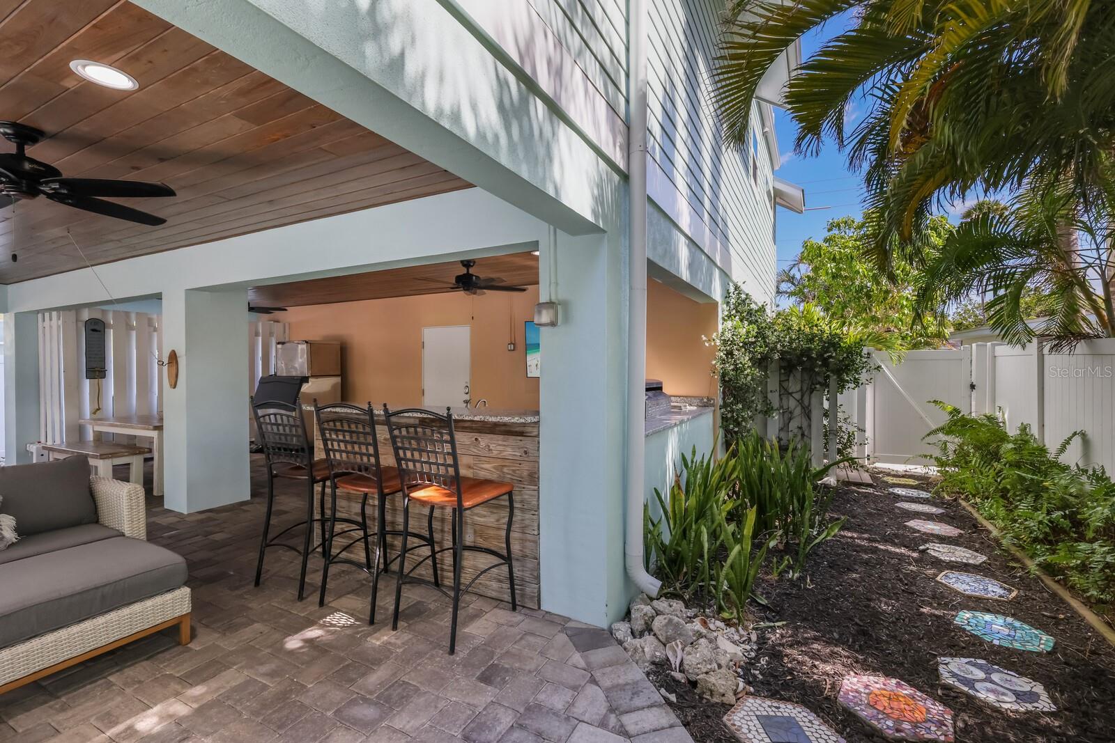 SHORE ACRES RESUBDIVIDED - Residential