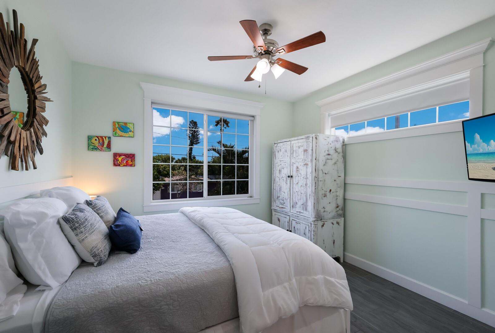 SHORE ACRES RESUBDIVIDED - Residential