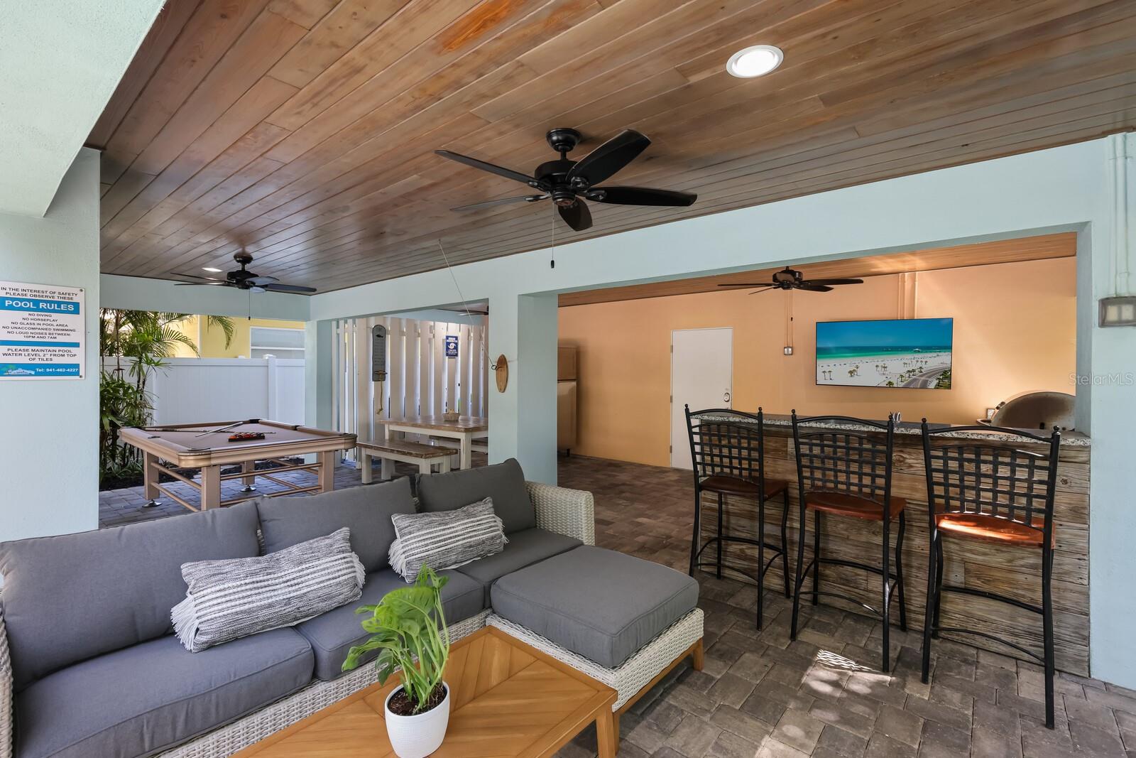 SHORE ACRES RESUBDIVIDED - Residential