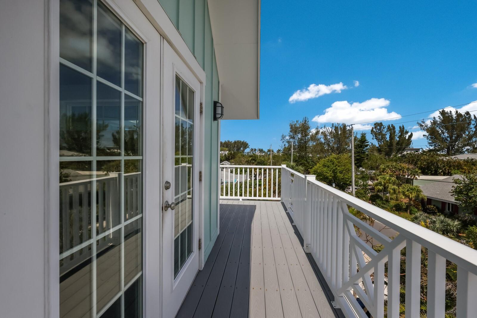 SHORE ACRES RESUBDIVIDED - Residential