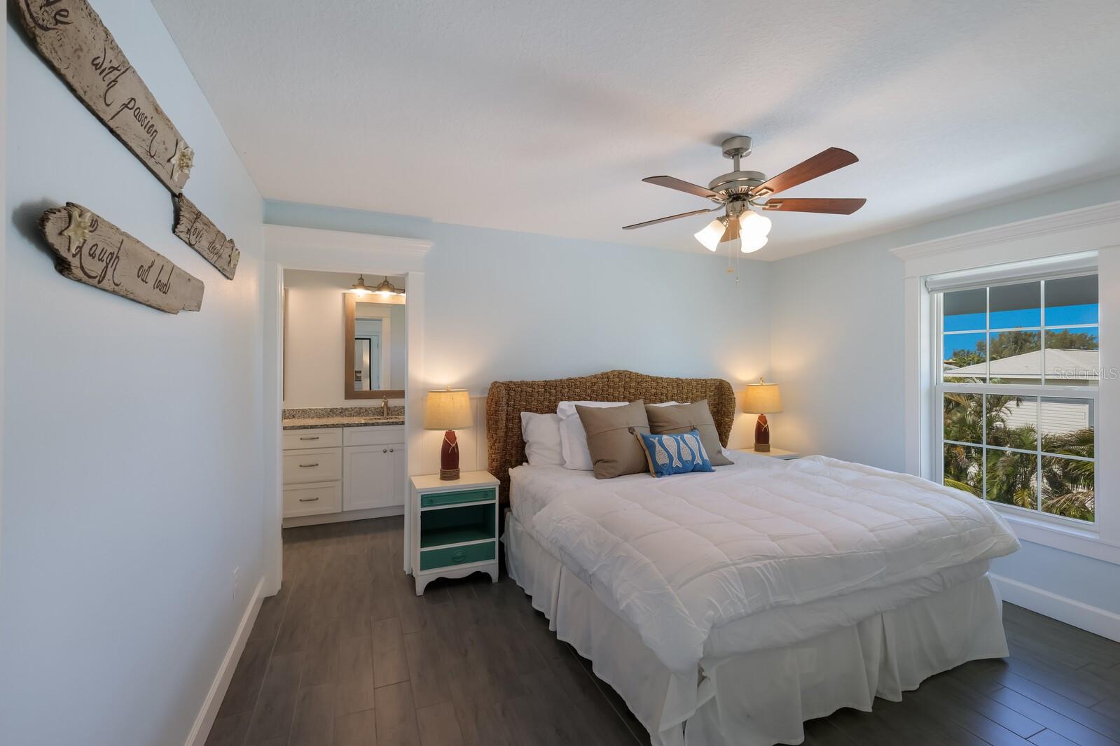 SHORE ACRES RESUBDIVIDED - Residential